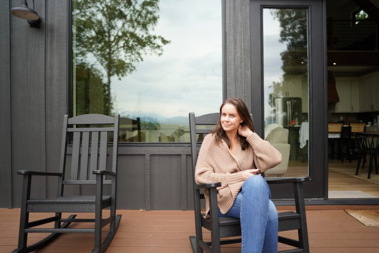 Feminine Hobbies to Pursue as a Homemaker
